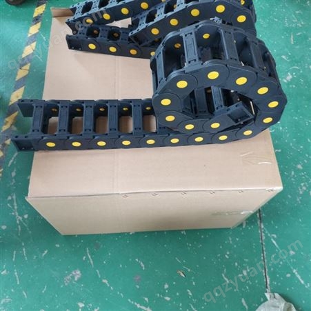 乾宇厂家直尼龙拖链机床雕刻机链条电缆桥式全封闭塑料传动链坦克链线槽履带