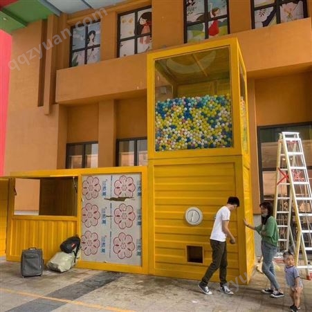 上海巨型扭蛋机厂家租赁活动公司5米大型扭蛋机定制商场引流暖场神器